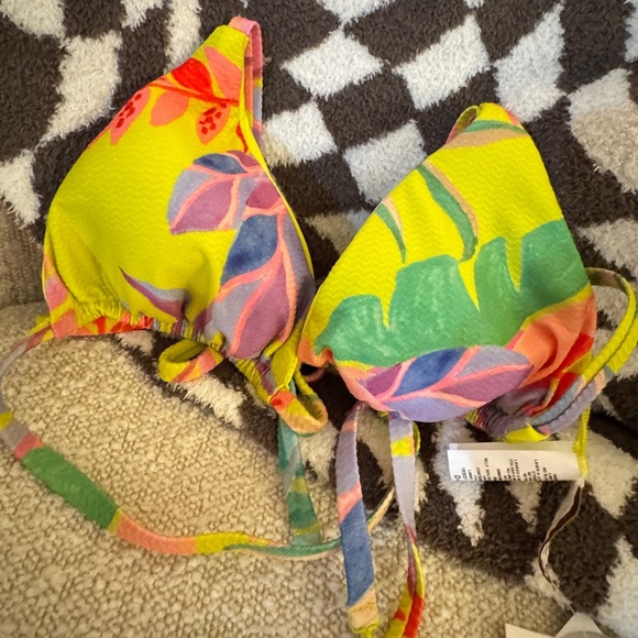 NWT Becca Costa Bella Bikini Top Size Dcup - Picture 14 of 14